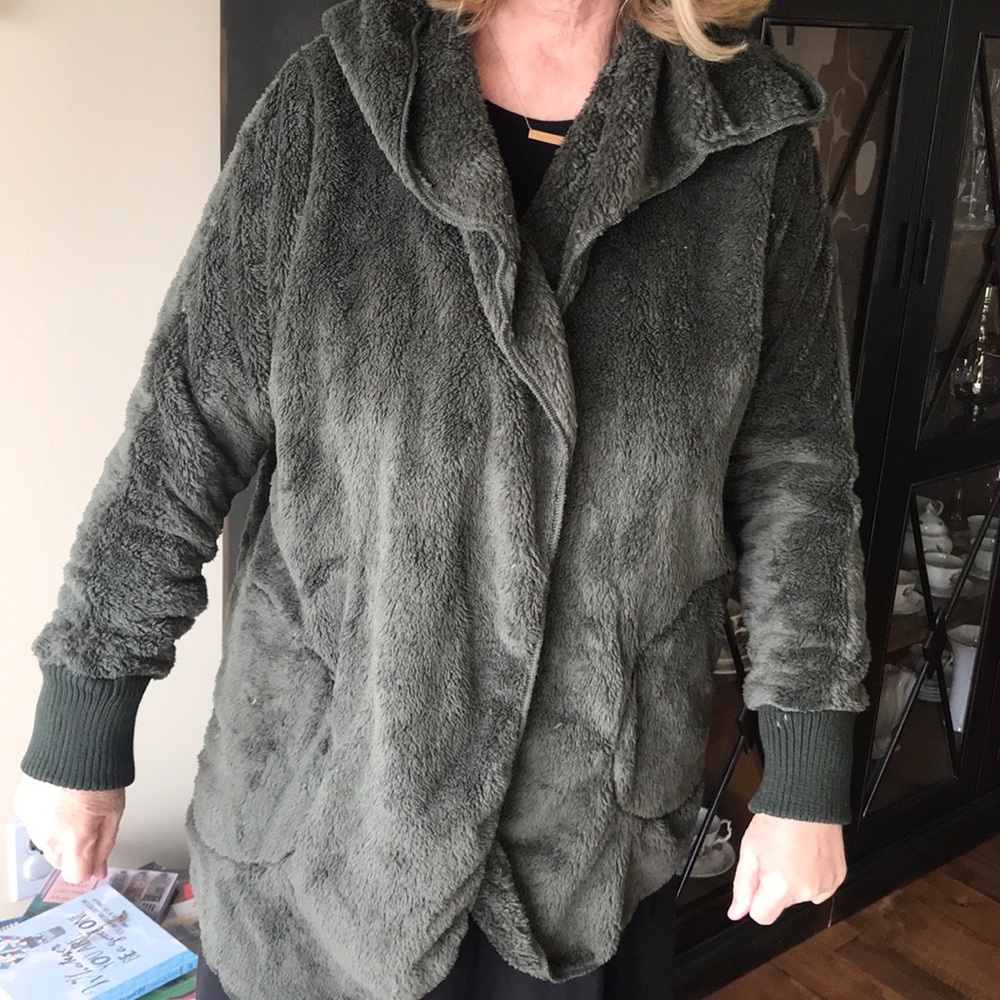 Military Hippie Furry Wrap Hoodie
